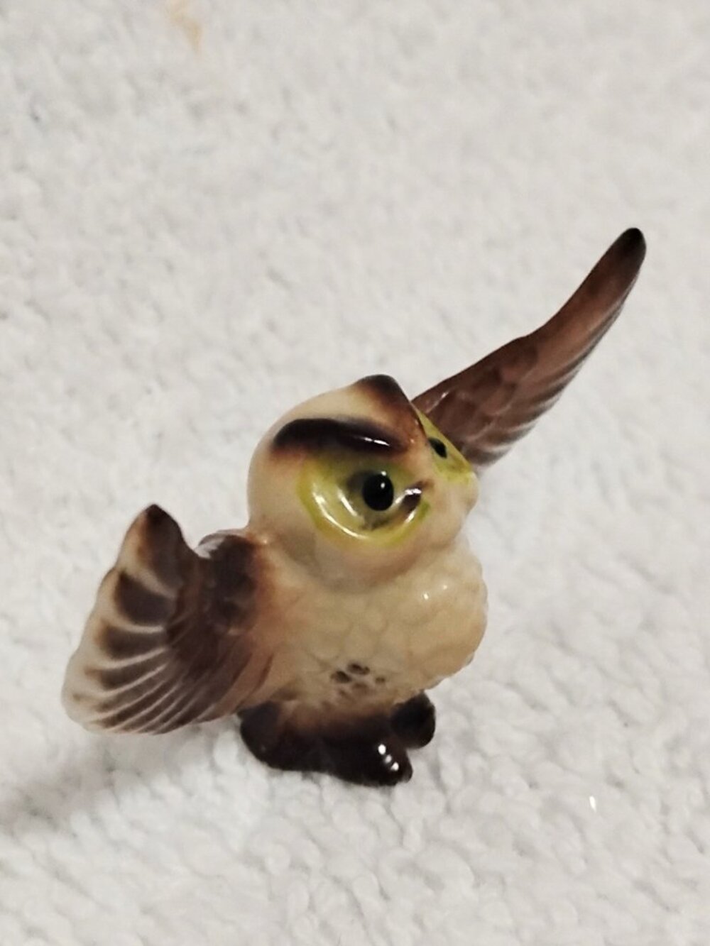 Vintage Bug House Japan Miniature 1"x2" Ceramic Owl Figurine Collectible - Picture 4 of 6